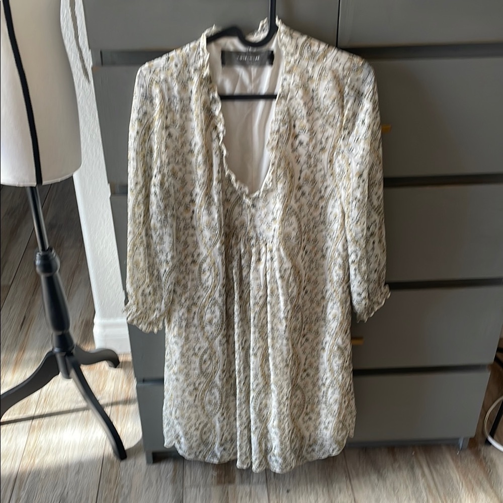Chic Cream and Black Patterned Blouse